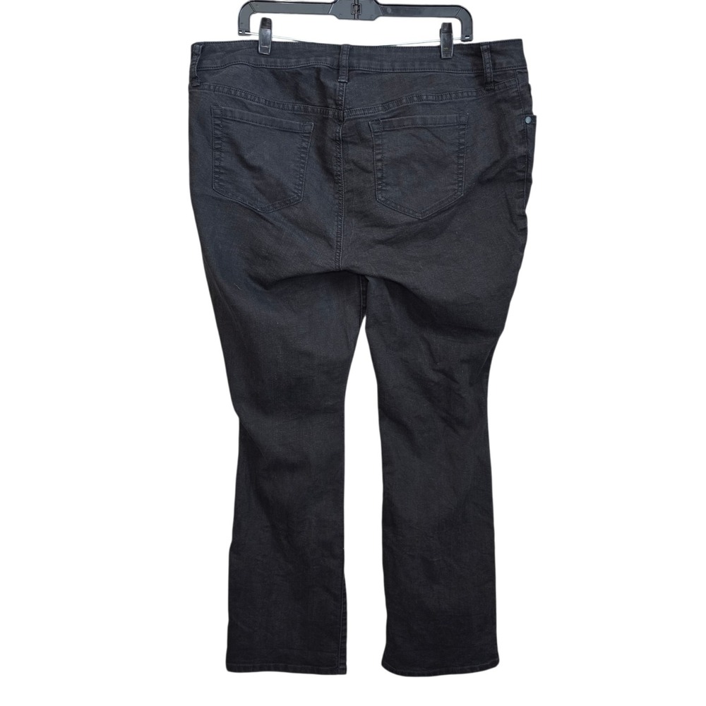 Torrid Jeans Womens 18 Regular Black Denim Straight Leg Mid Rise 5 Pocket - Picture 6 of 7